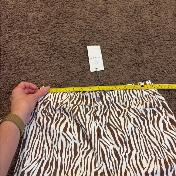 Wayf Brown White Zebra Print High Rise Pants Jeans Straight Leg XS 27 x 30 NEW - Picture 4 of 9